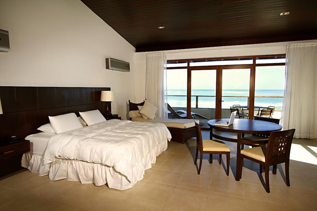 Iguana Crossing Boutique Hotel Puerto Villamil Kamer foto