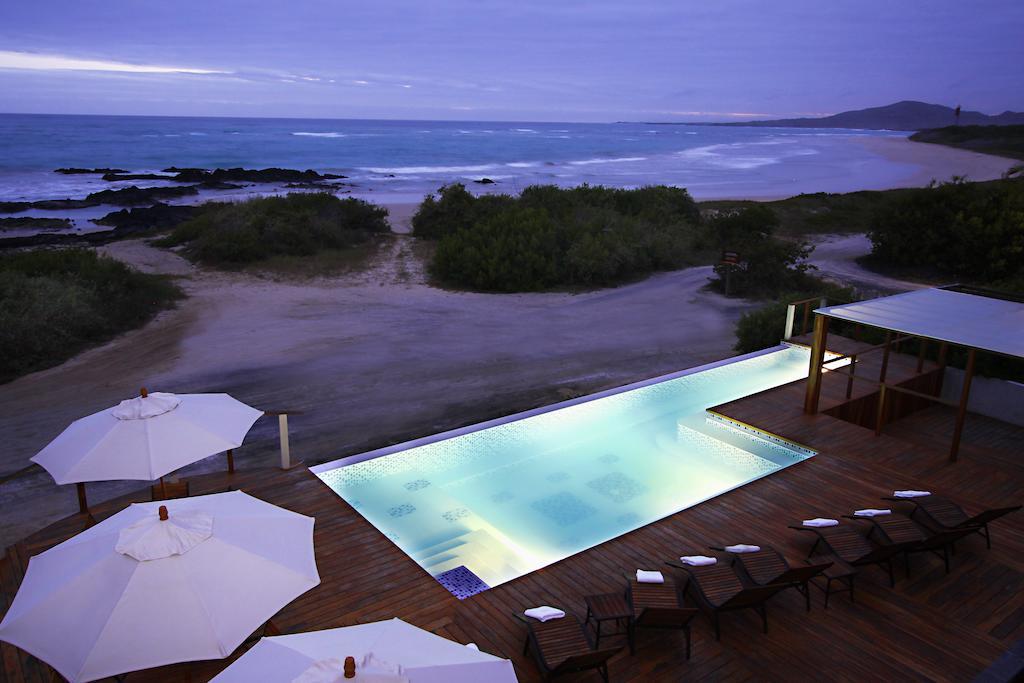 Iguana Crossing Boutique Hotel Puerto Villamil Buitenkant foto