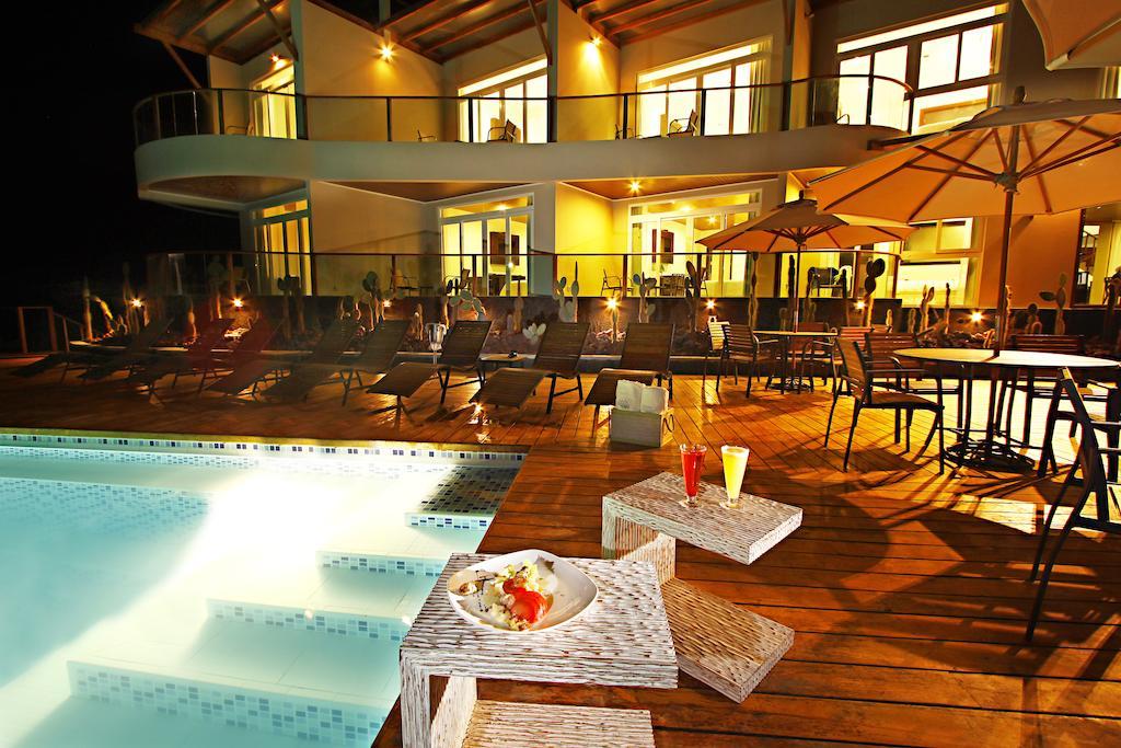 Iguana Crossing Boutique Hotel Puerto Villamil Buitenkant foto